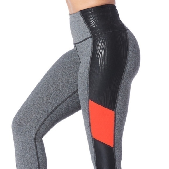 High Waist High Compression Leggings NWT Zumba - Picture 1 of 2